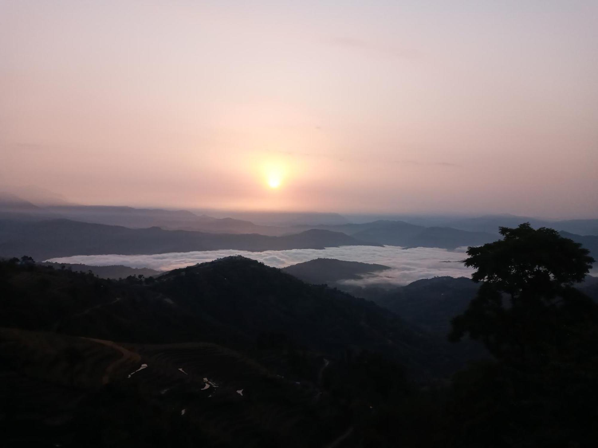 Unique Point Home Stay Nagarkot Rom bilde